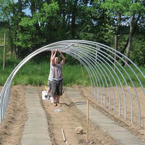 high tunnel hoop benders